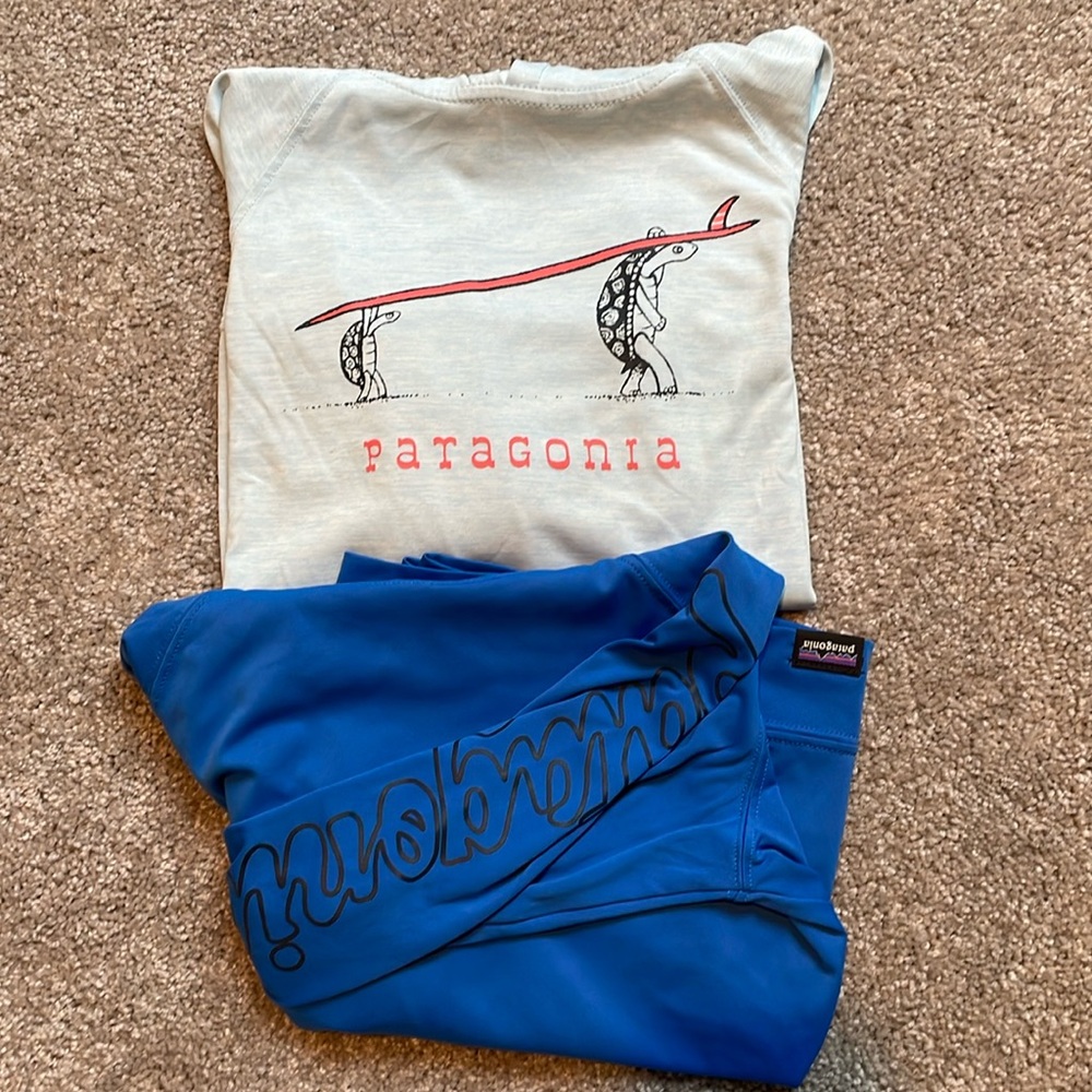 Patagonia Sun Hoodies 5T